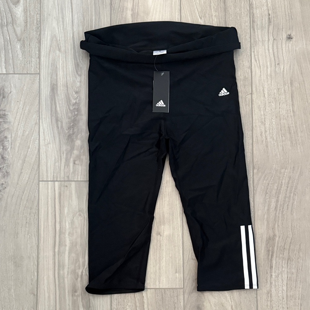 NWT Adidas solid roll waist cover up swim Capri size medium women’s